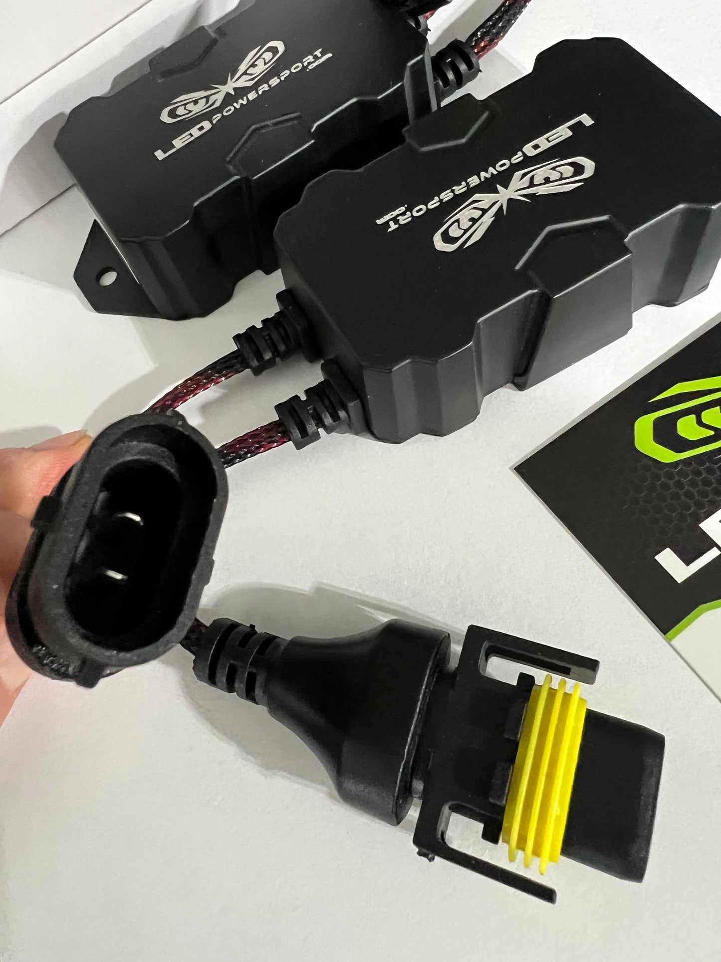 881 880 H11 AC to DC LED headlight rectifier connector detail with yellow seal – LEDPowersport plug-and-play converter.