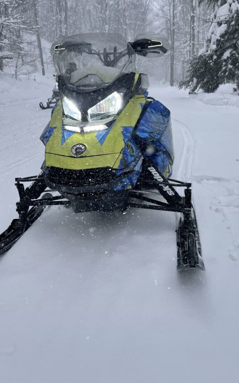 2022 Skidoo Renegade X-RS 900 ACE Turbo Snowmobile LED Headlight Kit